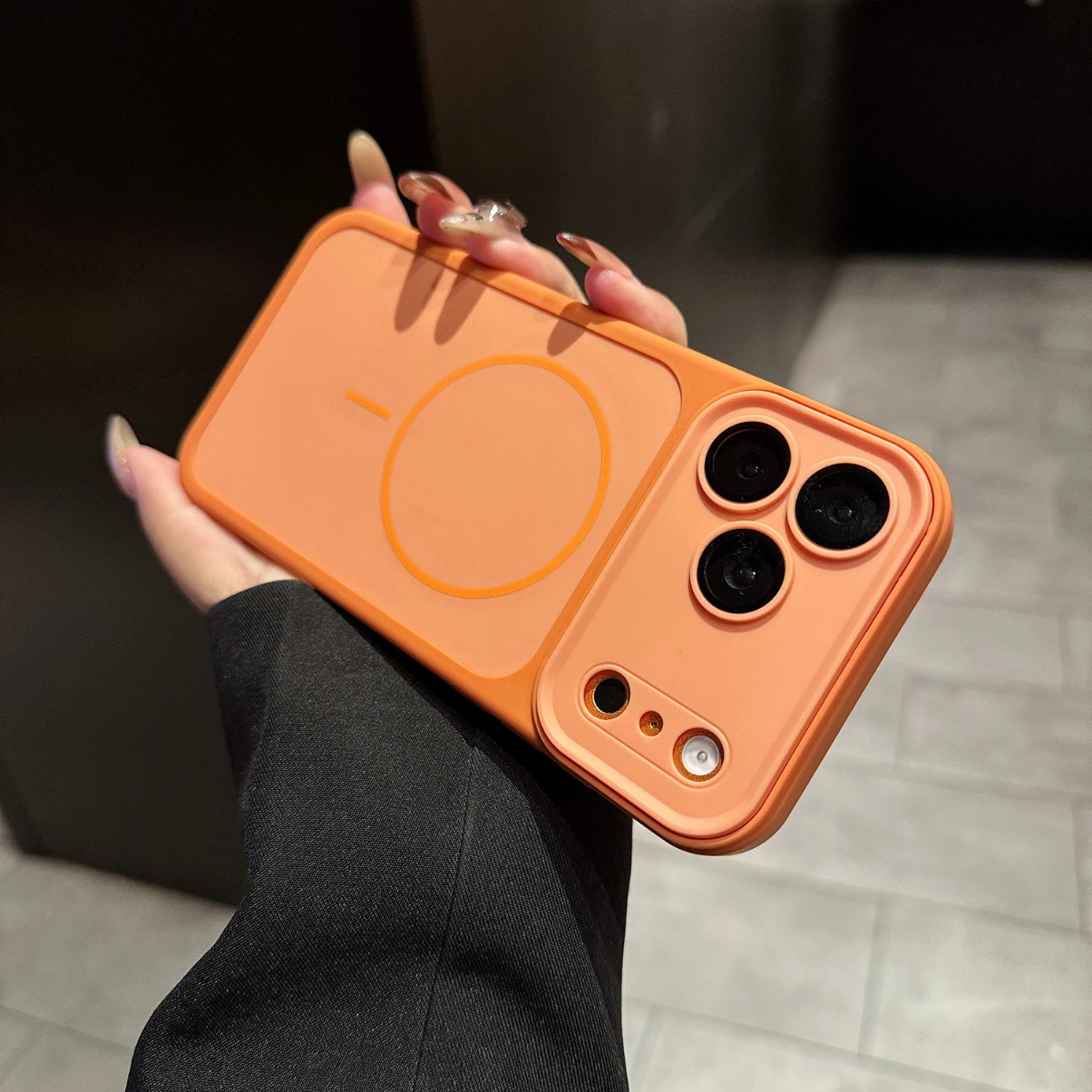 Magnetic Phone Case for iPhone - Camera Lens Protector 评论和价格